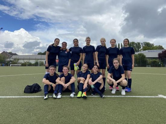 Silbermedaille für Mädchenfußballmannschaft