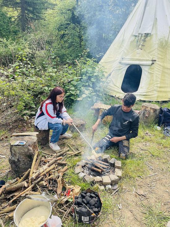 Das Waldprojekt der Internationalen Klassen findet einen Abschluss - Den Wald in neuer Umgebung kennen lernen