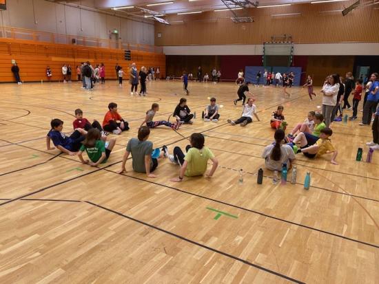 Wir sind ein tolles Team: Spielenachmittag im 5. Jahrgang