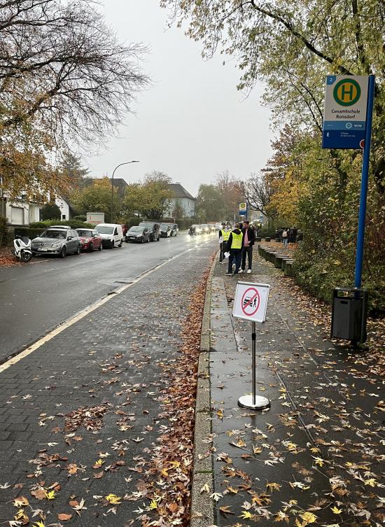 Aktionstage „Sicherer Schulweg“: EFG-Schulgemeinde im gemeinsamen Einsatz für einen sicheren und entspannten Start in den Schultag für alle