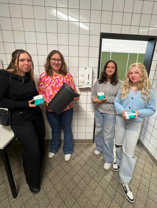 SV-Projekt: Hygiene-Spender und -Artikel für die Schultoiletten