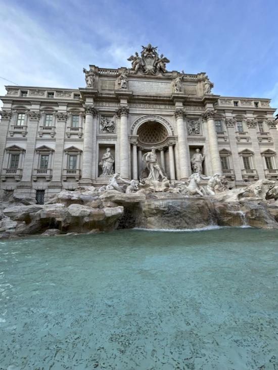 Rom als Klassenzimmer: EFG-Lateinkurs der Oberstufe auf Studienfahrt 2026