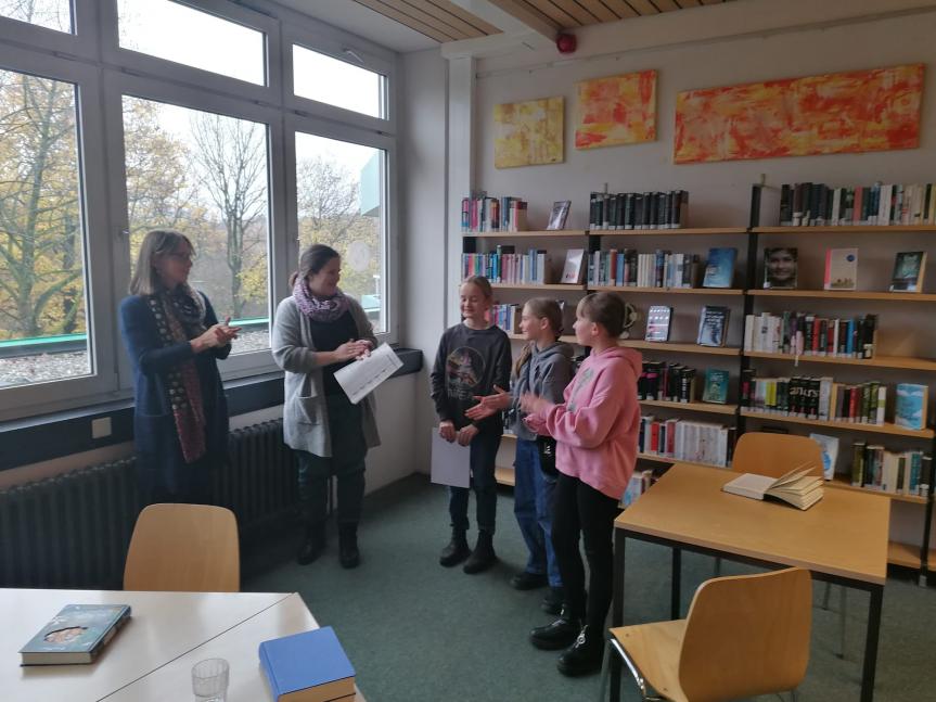 Spannender EFG-Schulentscheid im Vorlesewettbewerb 2022/2023