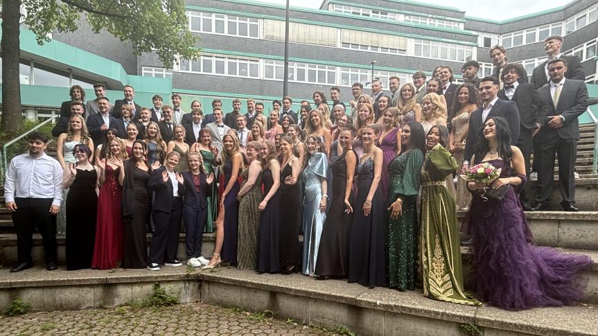 Feierliche Zeugnisübergabe -  Glückwunsch zum Abitur 2025!