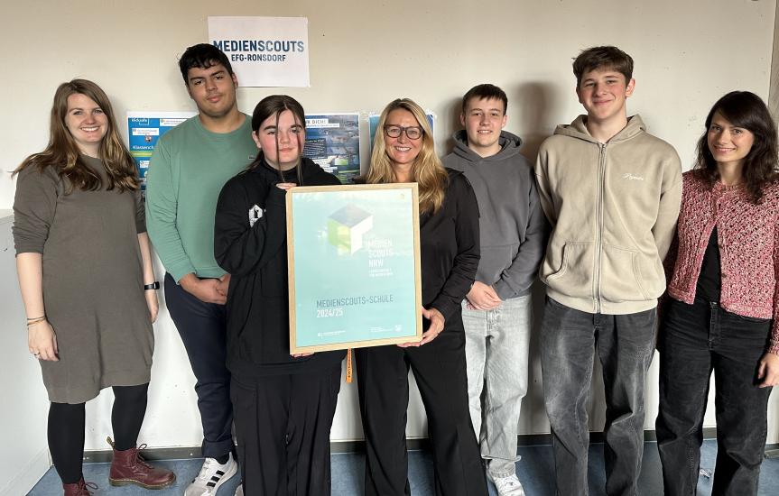ERICH-FRIED-GESAMTSCHULE ERHÄLT AUSZEICHNUNG MEDIENSCOUTS-SCHULE 2025
