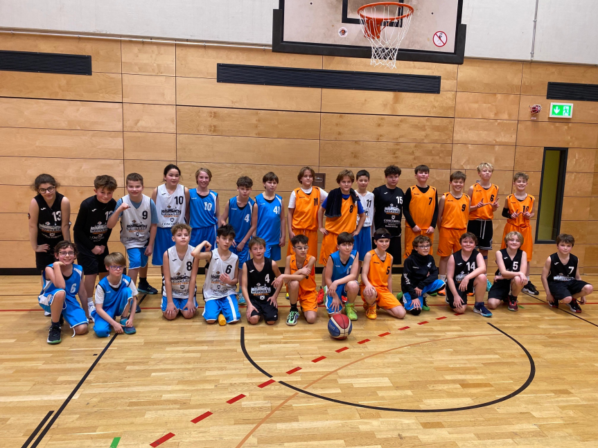 Silber für die EFG: U14-Team wird Zweiter bei den Baskettball-Stadtmeisterschaften