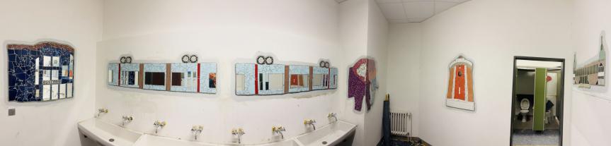 Aus grau wird wow: Glasmosaikkunst von Schülerhand für Wohlfühlräume