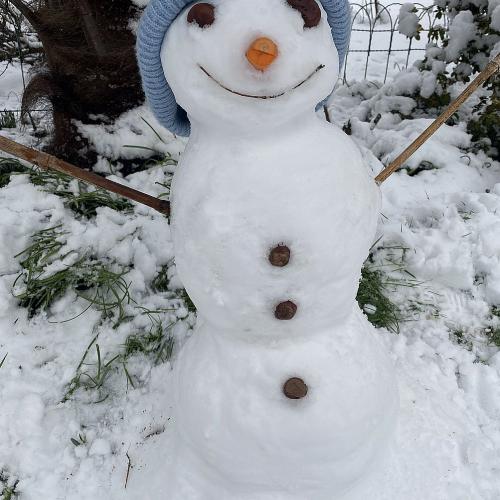 Schnee macht glücklich: lustiges (Schnee-)Treiben in Ronsdorf am 19.01.23