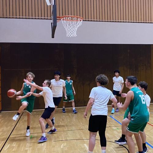 Wuppertaler Basketball-Stadtmeisterschaften WK 2 in der EFG-Sporthalle